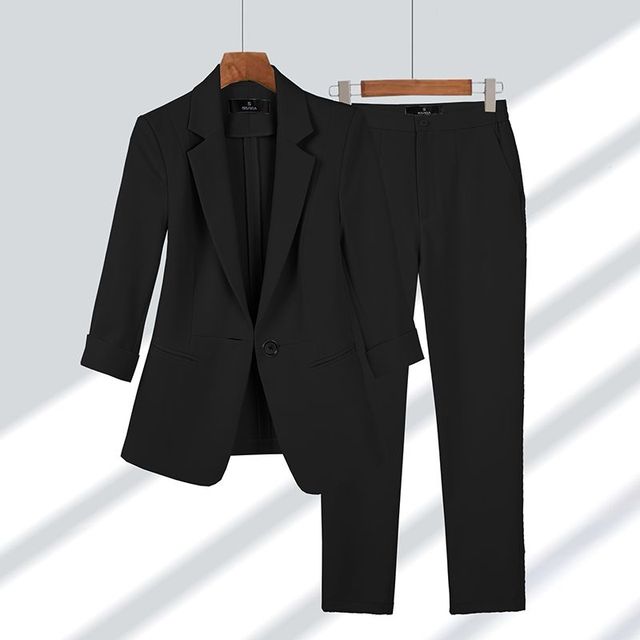 Vellana - Blazer and Pants Set