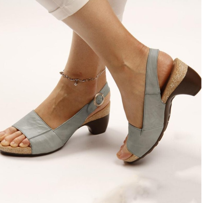 Dania - Orthopedic Sandals with Heel